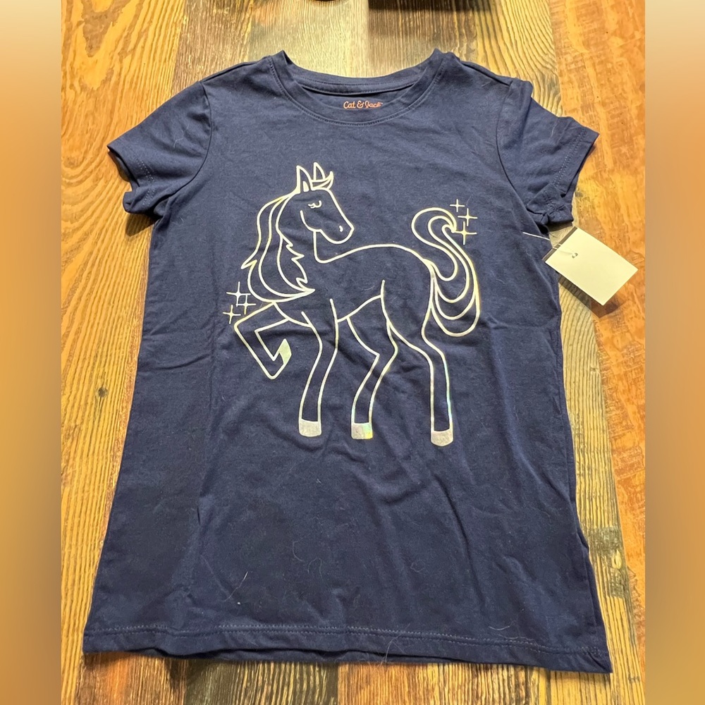 New…Cat and Jack…Size M (7/8) Unicorn Shirt